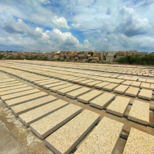 七台河 黄金麻荔枝面花岗岩石材地铺石防护中