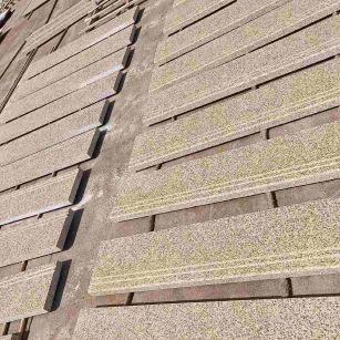 七台河 黄金麻花岗岩光面楼梯踏步