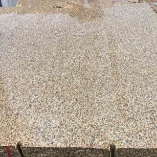 七台河 黄金麻花岗岩石材方料