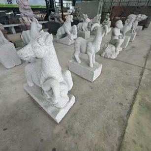 七台河 芝麻白花岗岩造型立体雕刻——十二生肖