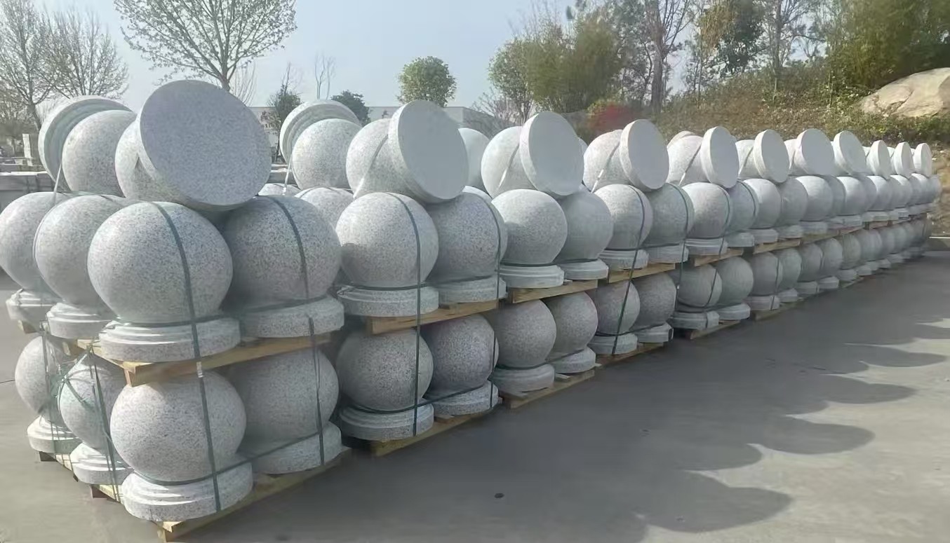 七台河 白麻花岗岩石材圆球，石球，挡车球，隔离球，景观石球，风水球等