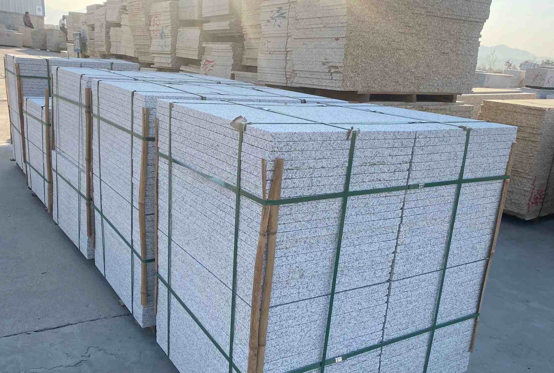 七台河 白麻花岗岩荔枝面地铺石