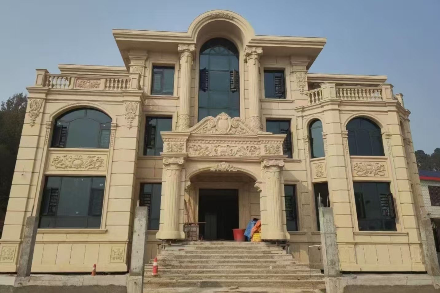 七台河 黄金麻花岗岩别墅外墙干挂