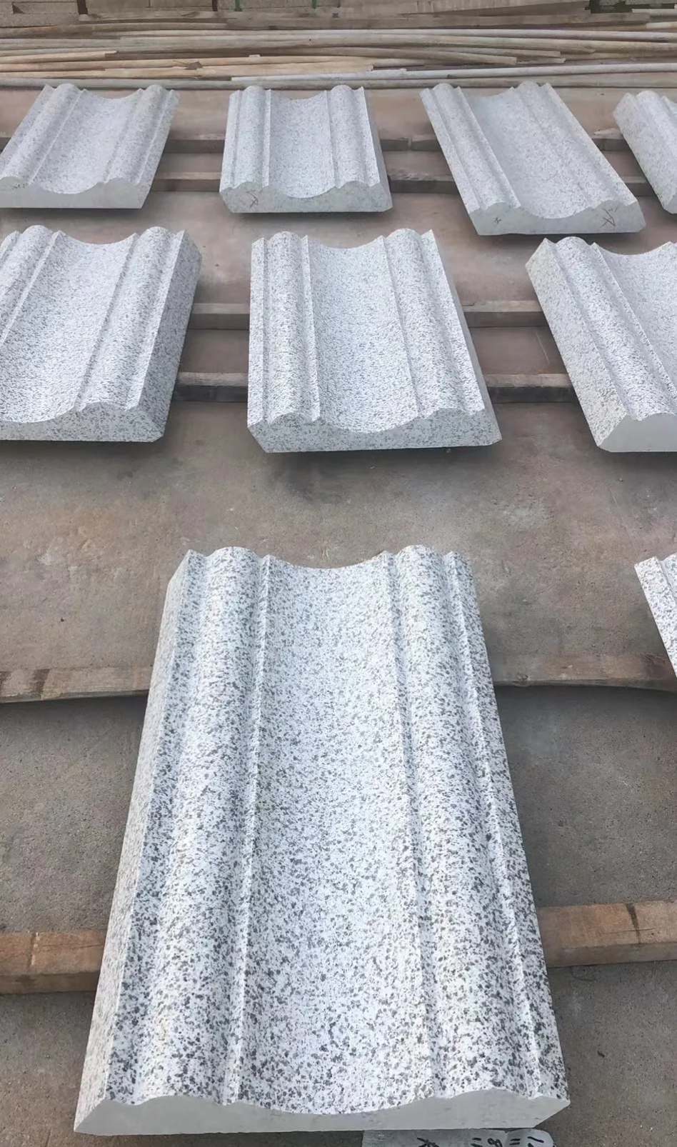 七台河 白麻花岗岩光面别墅线条