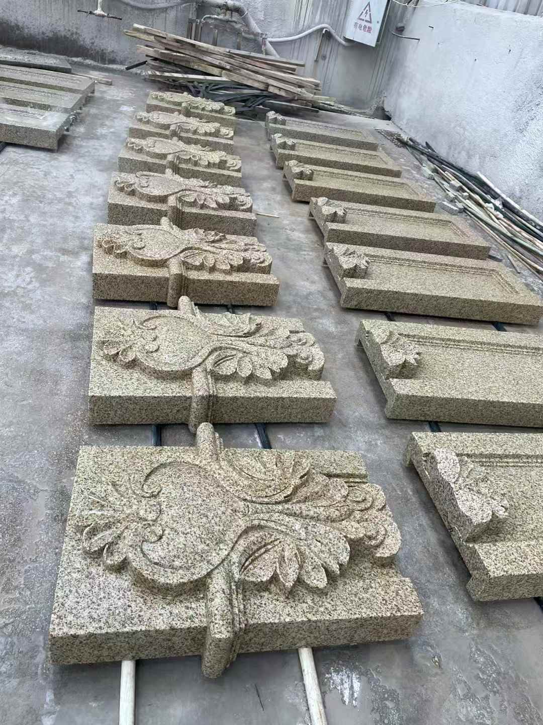 七台河 黄金麻花岗岩别墅外墙雕刻板