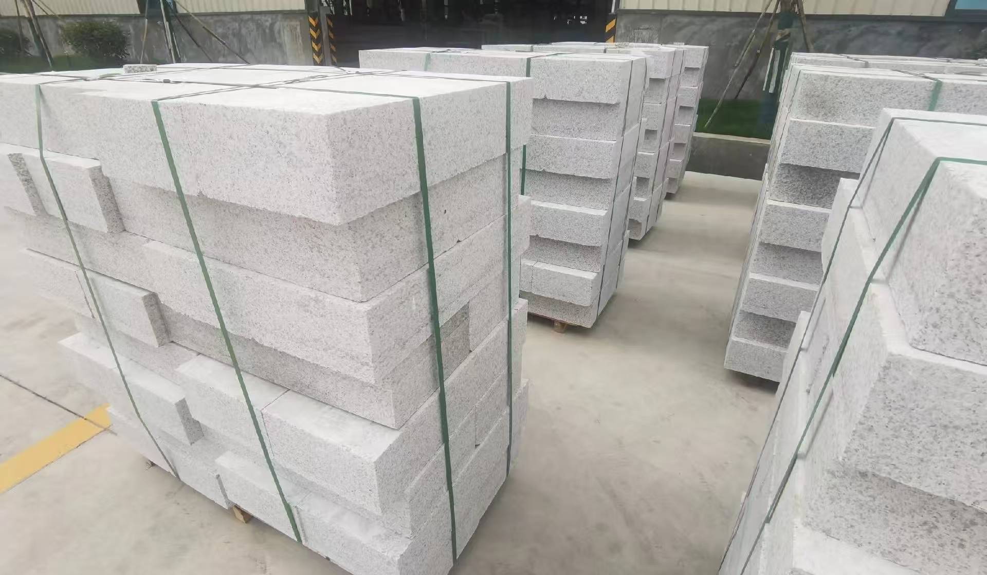 七台河 白麻花岗岩路沿石，立缘石，平缘石，路牙石，道牙石，马路牙子等